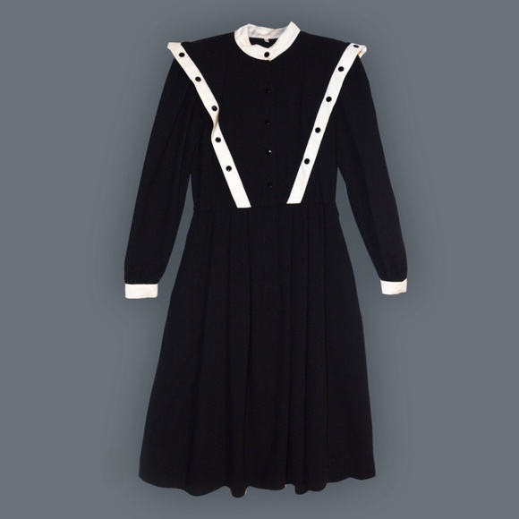 Vintage Dresses & Skirts - Vintage 1980s Black and White Midi Dress